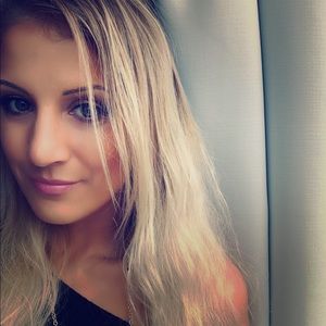 Meet your Posher, Meghan